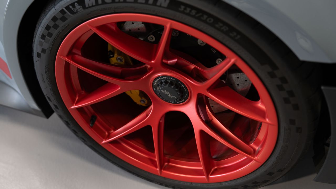 Porsche 911 992 GT3 RS - Foto 67