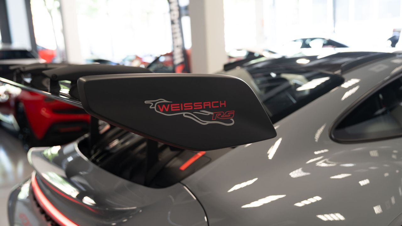 Porsche 911 992 GT3 RS - Foto 60