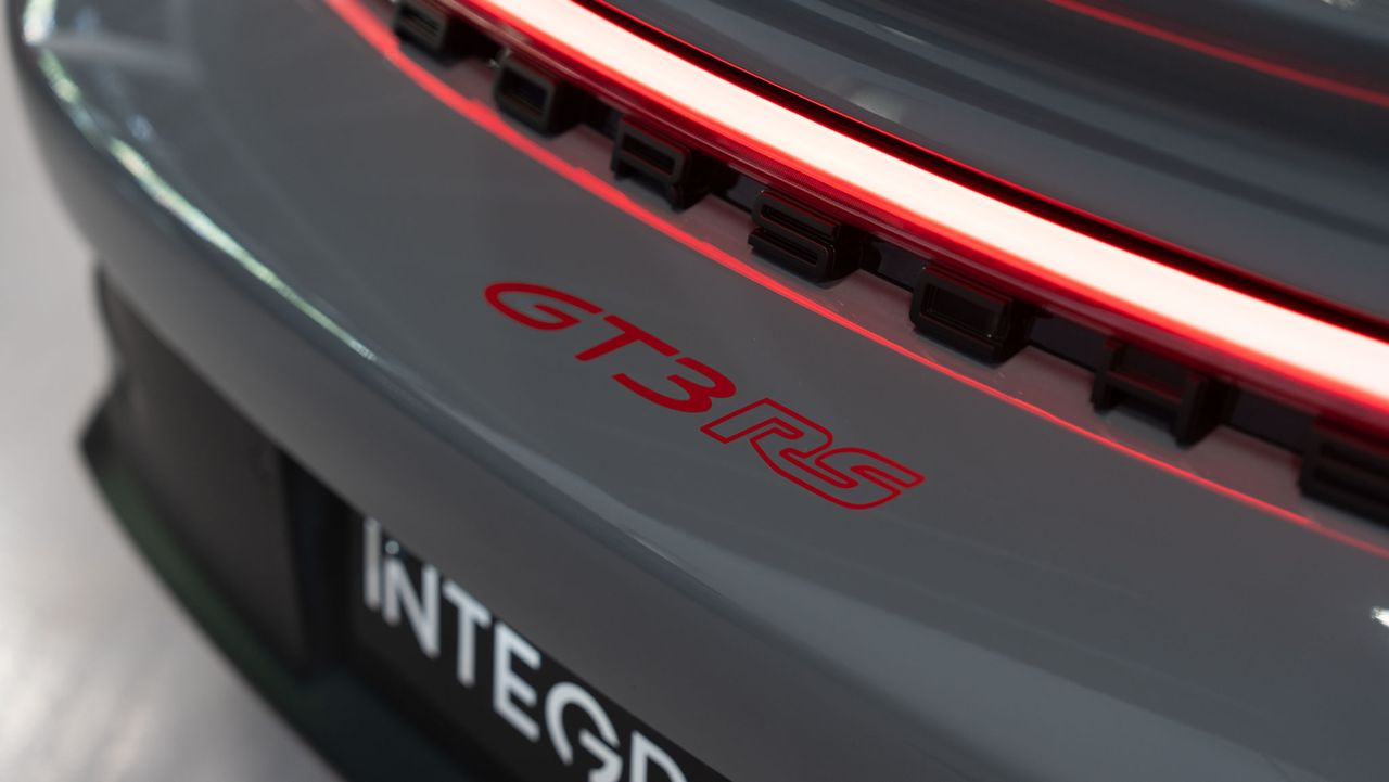 Porsche 911 992 GT3 RS - Foto 56