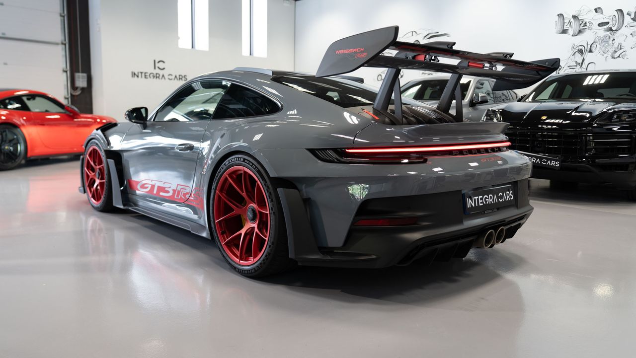 Porsche 911 992 GT3 RS - Foto 7
