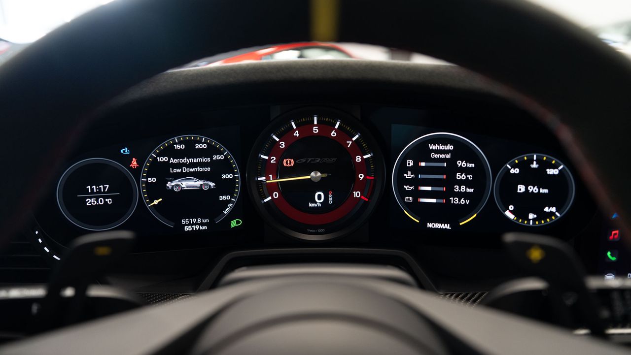 Porsche 911 992 GT3 RS - Foto 21