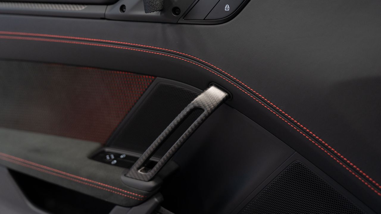 Porsche 911 992 GT3 RS - Foto 39