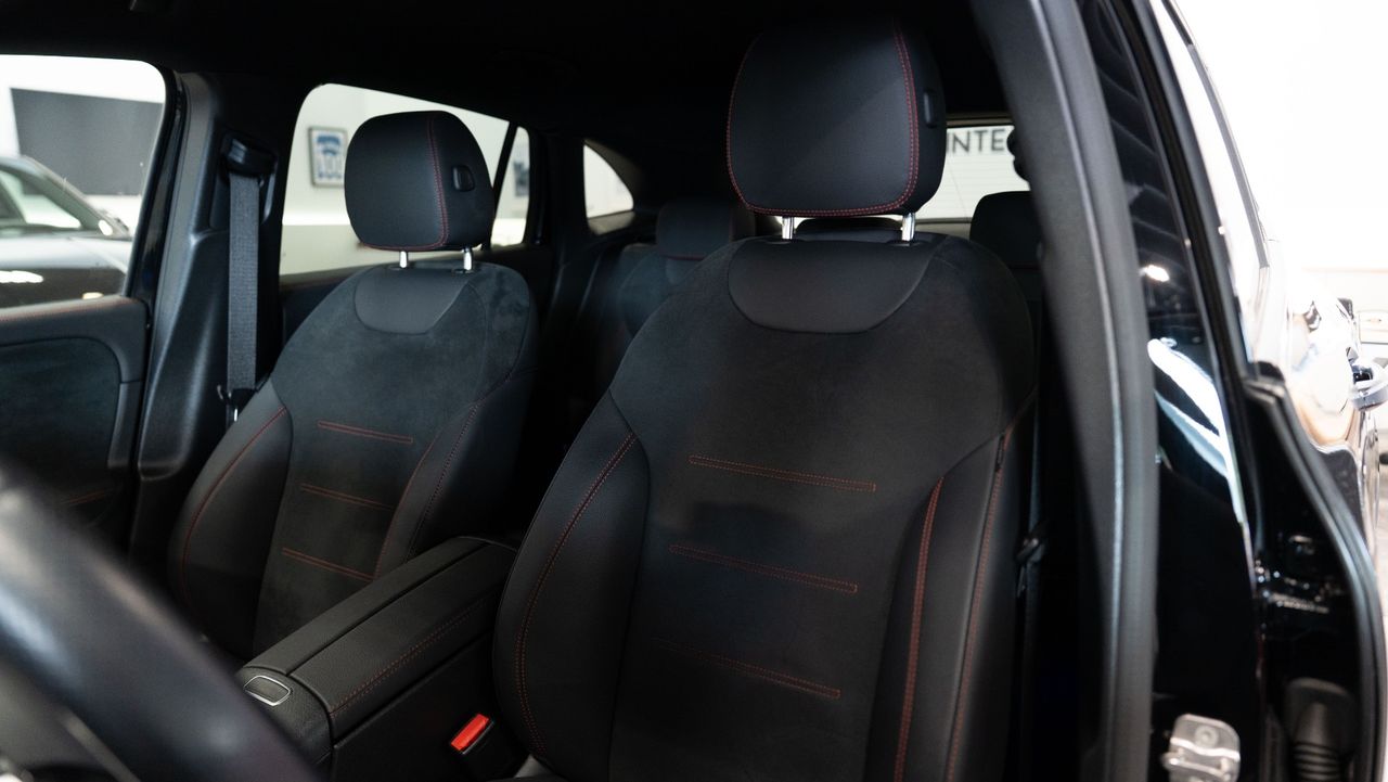 Mercedes GLA 220 d 4MATIC - Foto 11