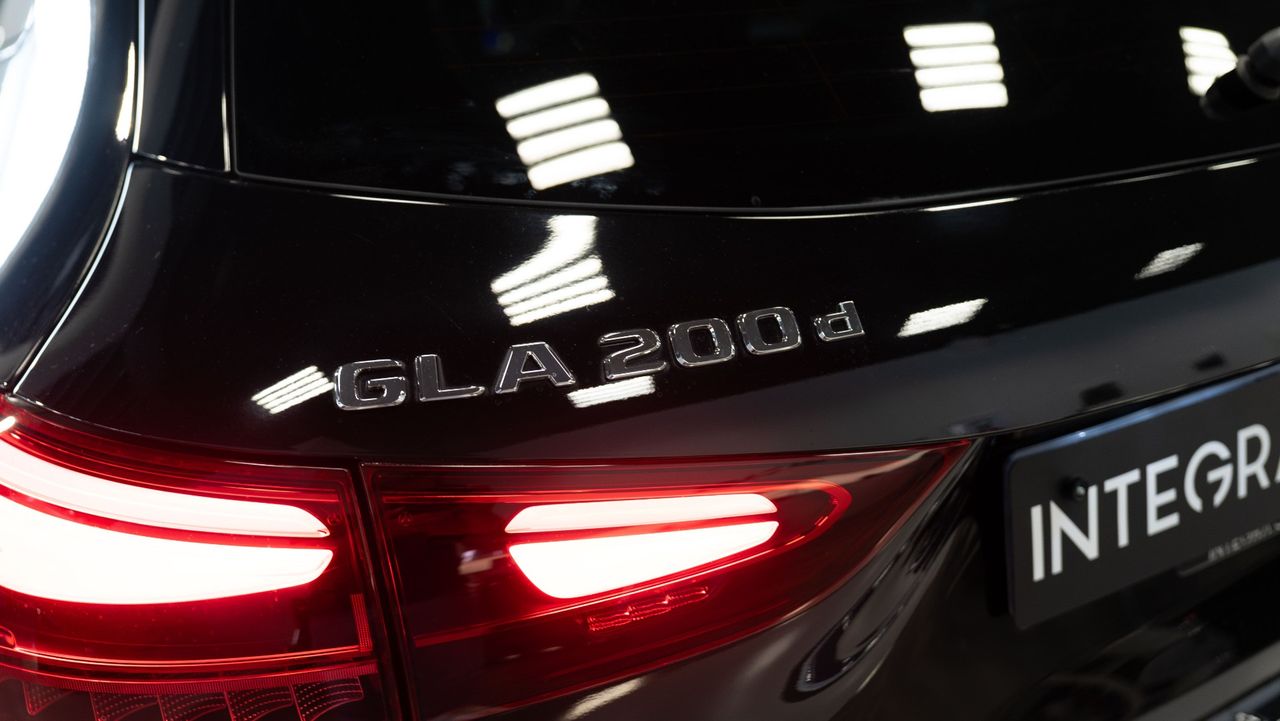 Mercedes GLA 220 d 4MATIC - Foto 34