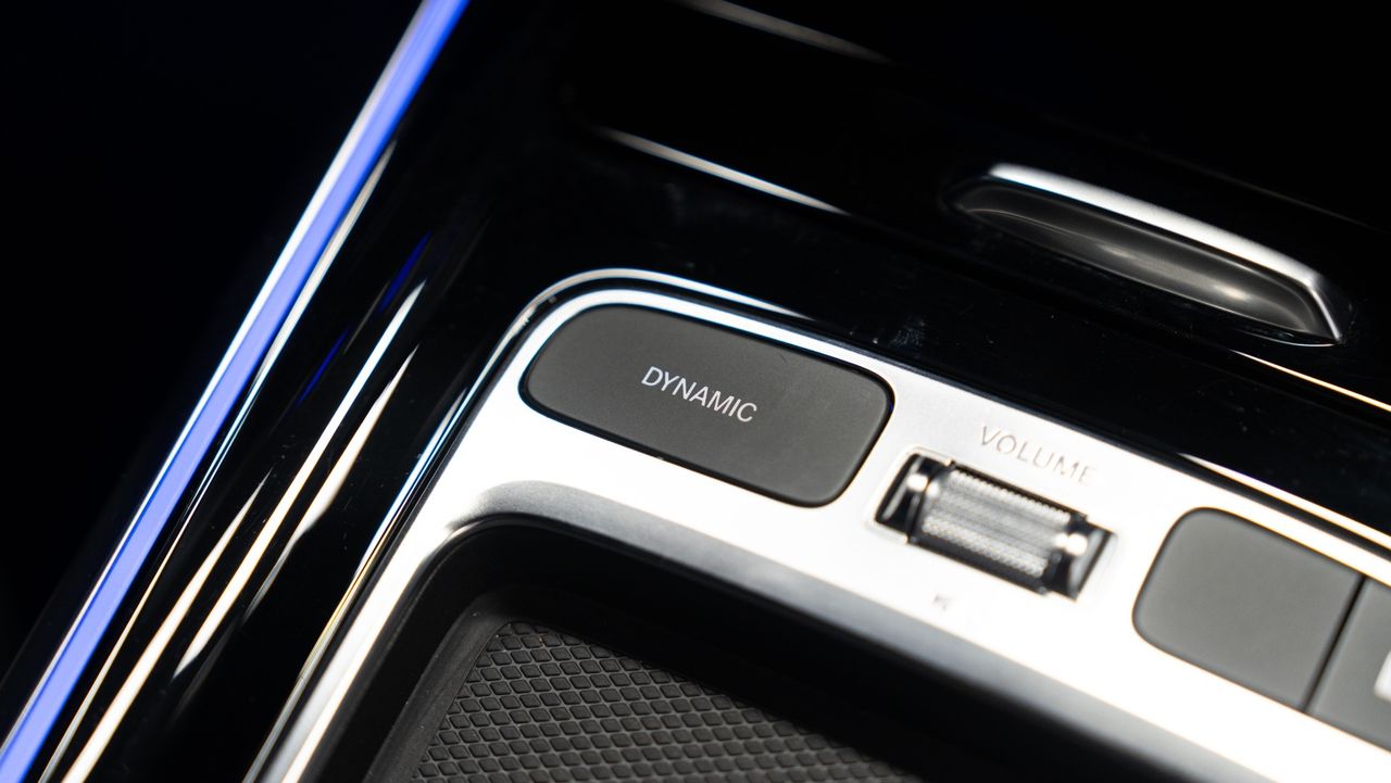 Mercedes GLA 220 d 4MATIC - Foto 19