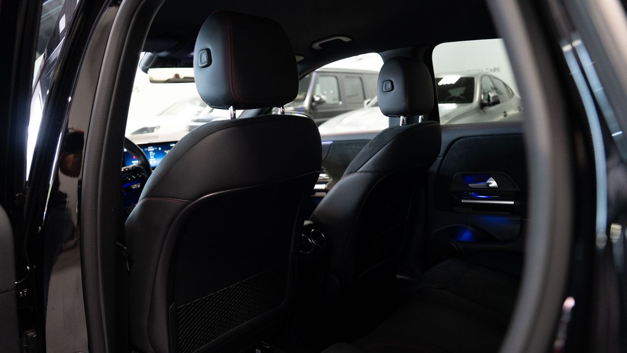 Mercedes GLA 220 d 4MATIC - Foto 27