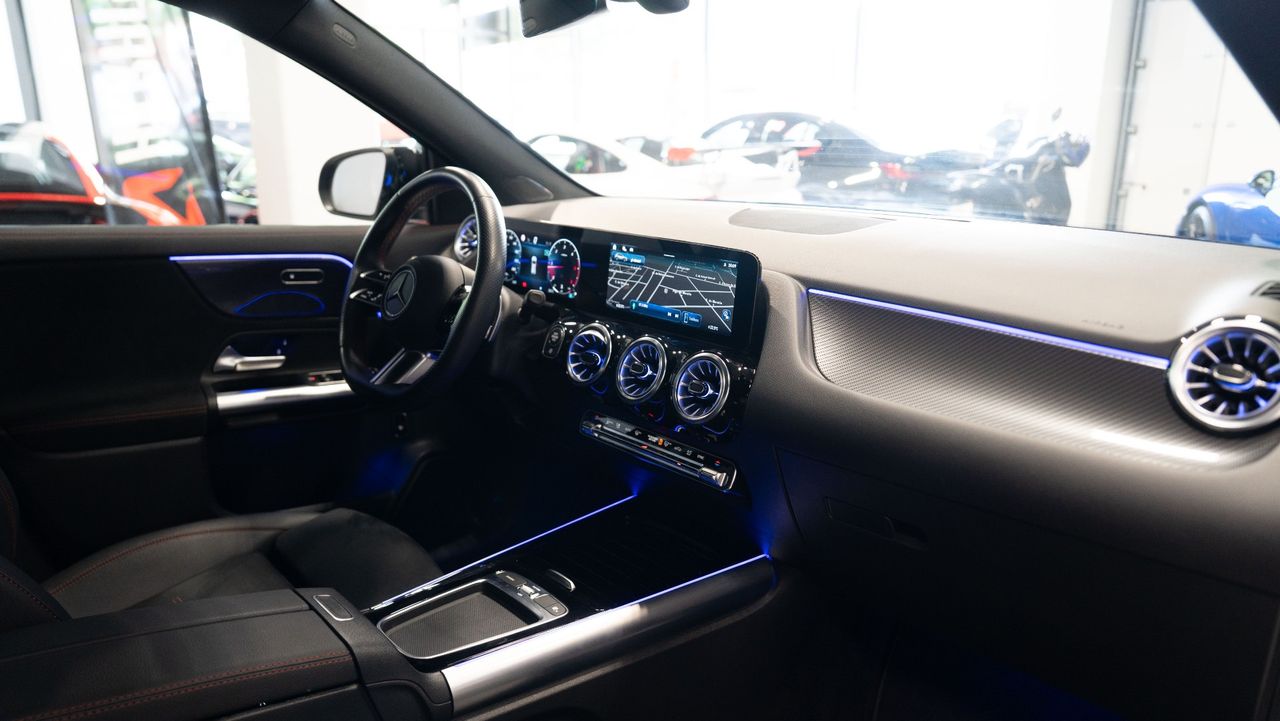 Mercedes GLA 220 d 4MATIC - Foto 14
