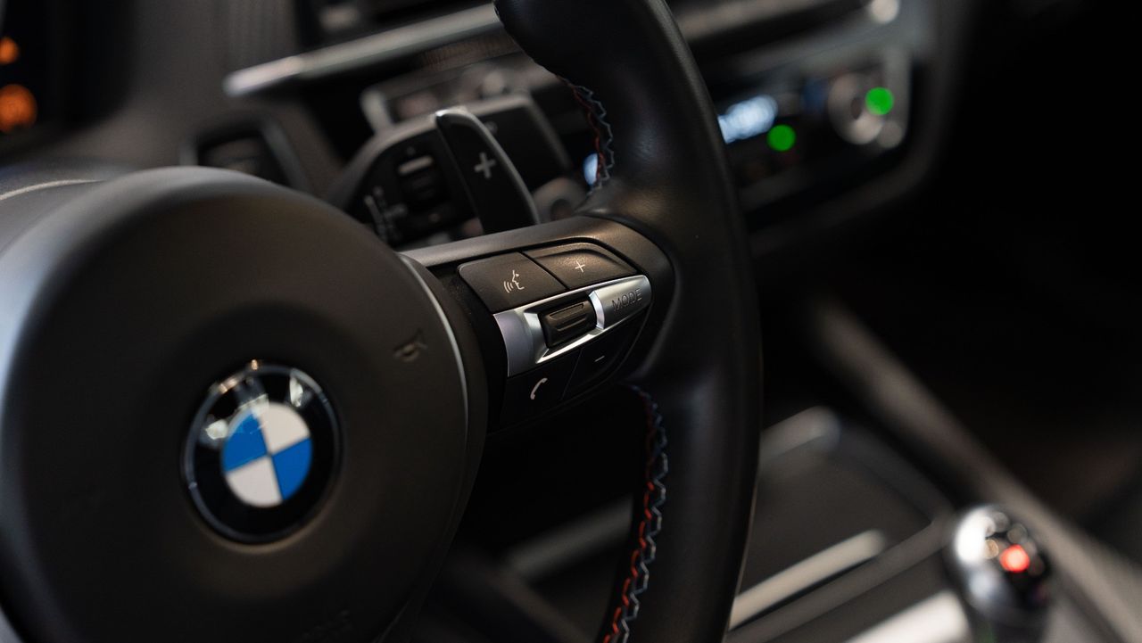 BMW Serie 2 M2 COMPETITION - Foto 30