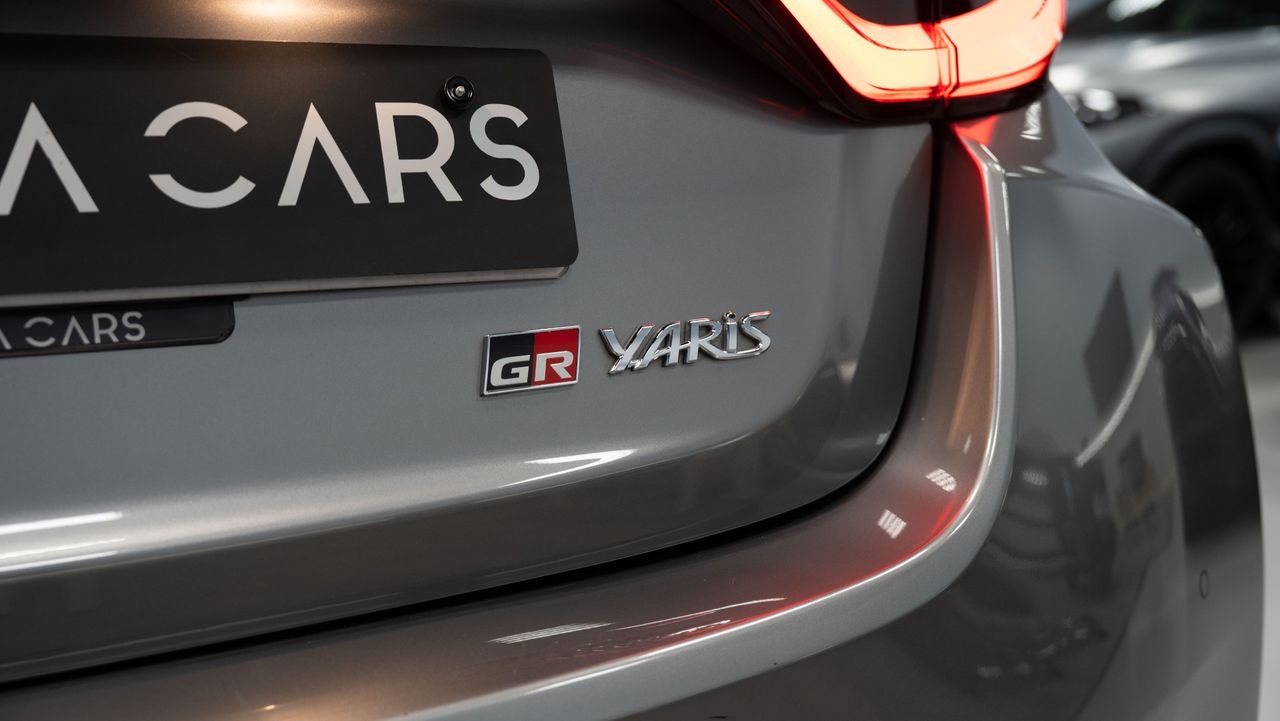 Toyota GR Yaris GR-FOUR - Foto 31
