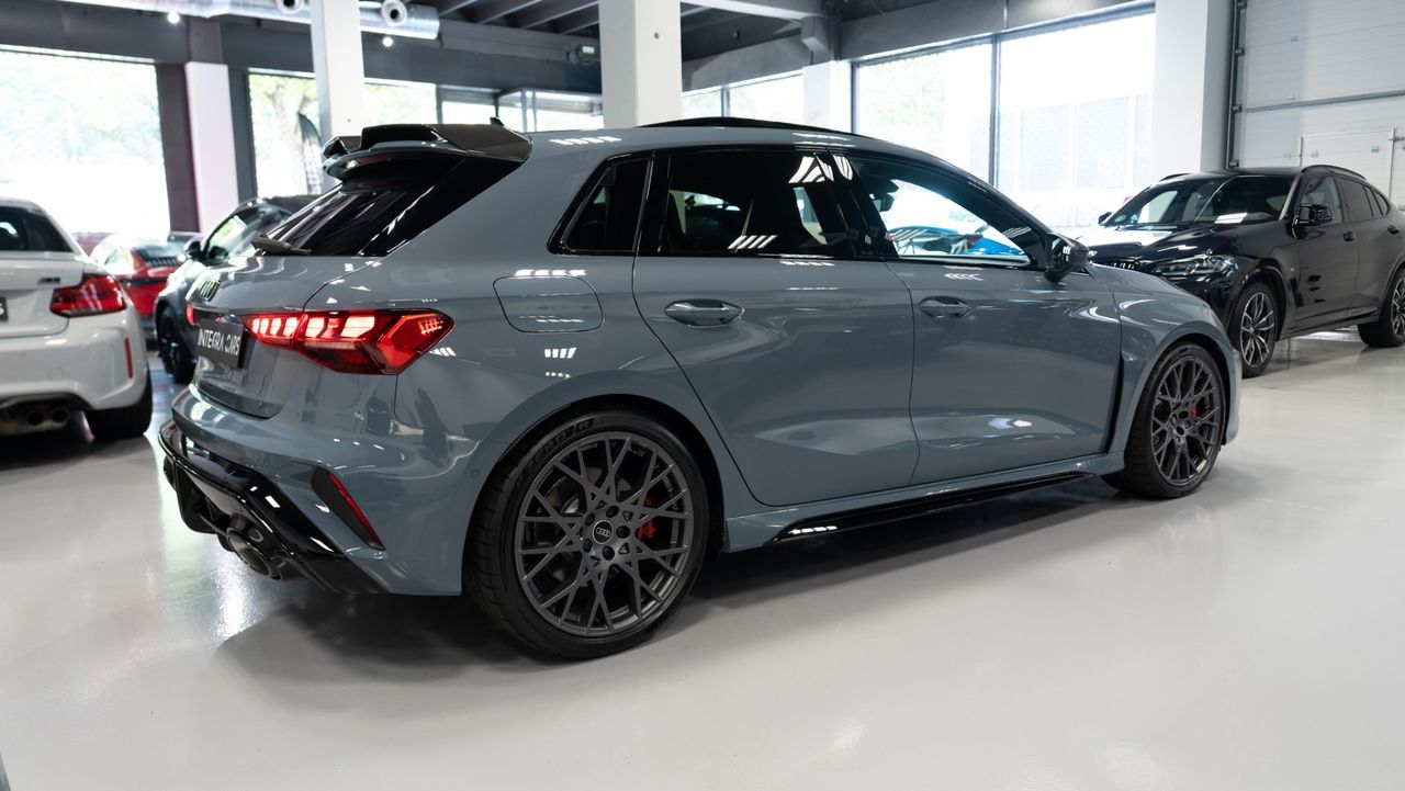 Audi RS3 SPORTBACK - Foto 8