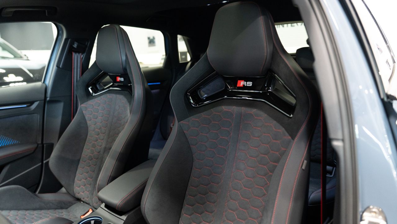 Audi RS3 SPORTBACK - Foto 11
