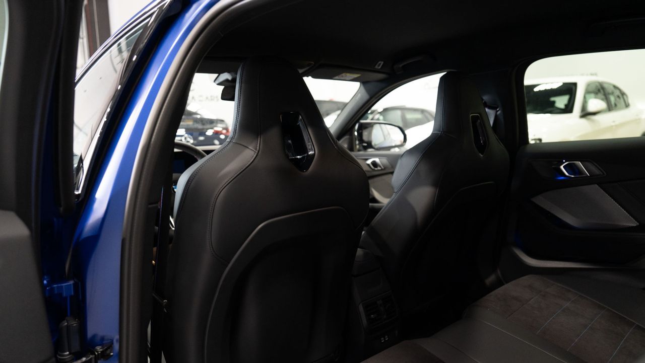 BMW Serie 1 M135i xDrive - Foto 25