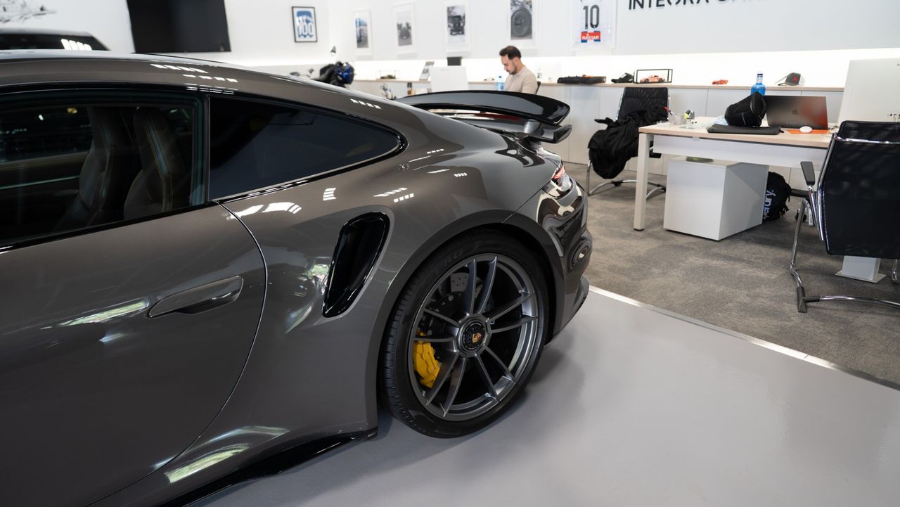Porsche 911 Turbo S - Foto 50