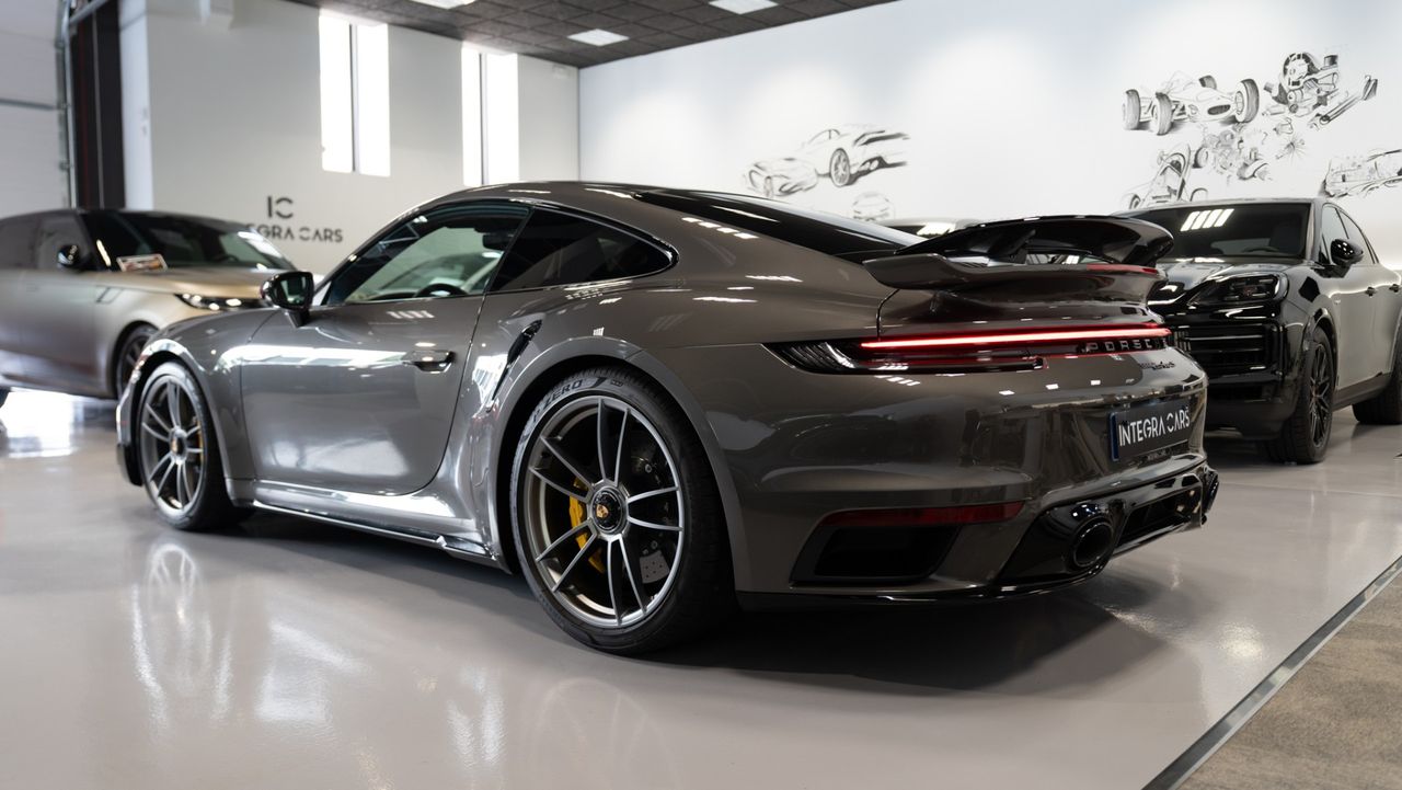 Porsche 911 Turbo S - Foto 6