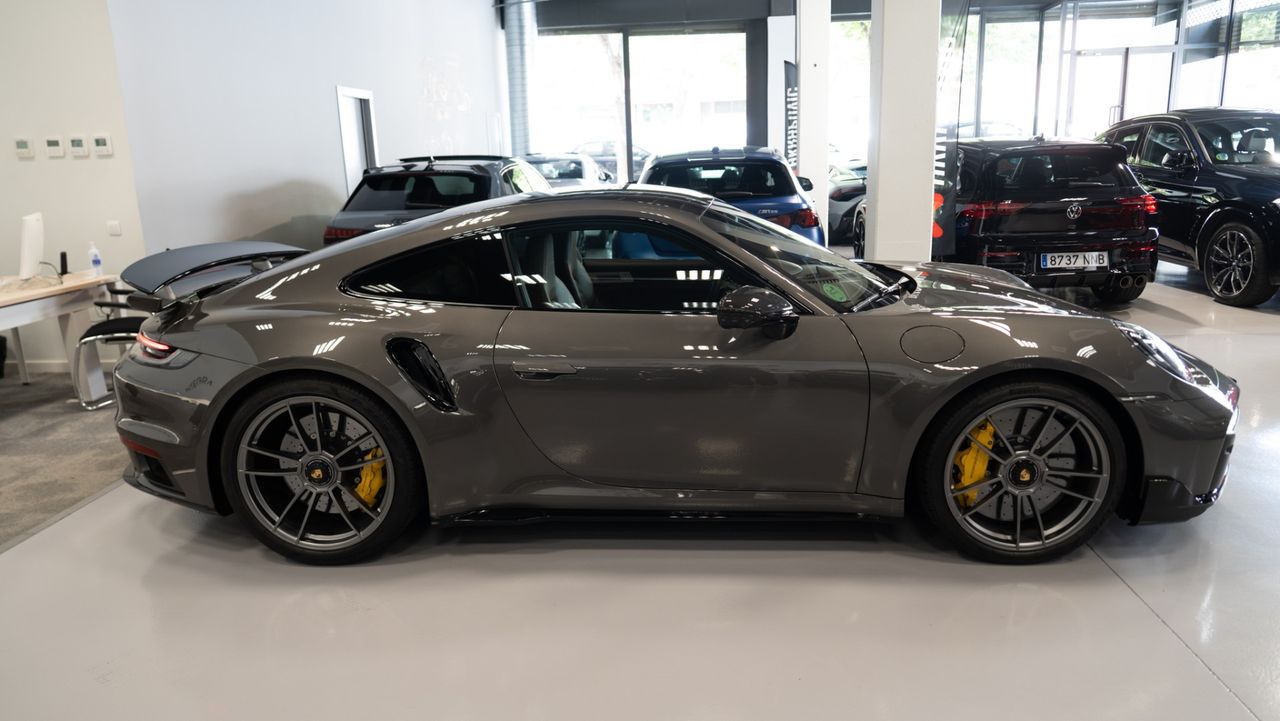 Porsche 911 Turbo S - Foto 12
