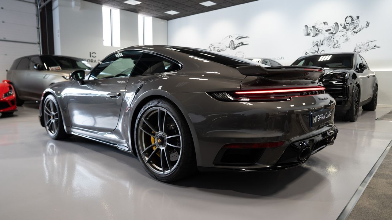 Porsche 911 Turbo S - Foto 5