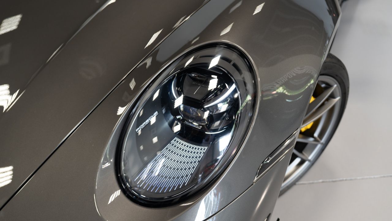 Porsche 911 Turbo S - Foto 39