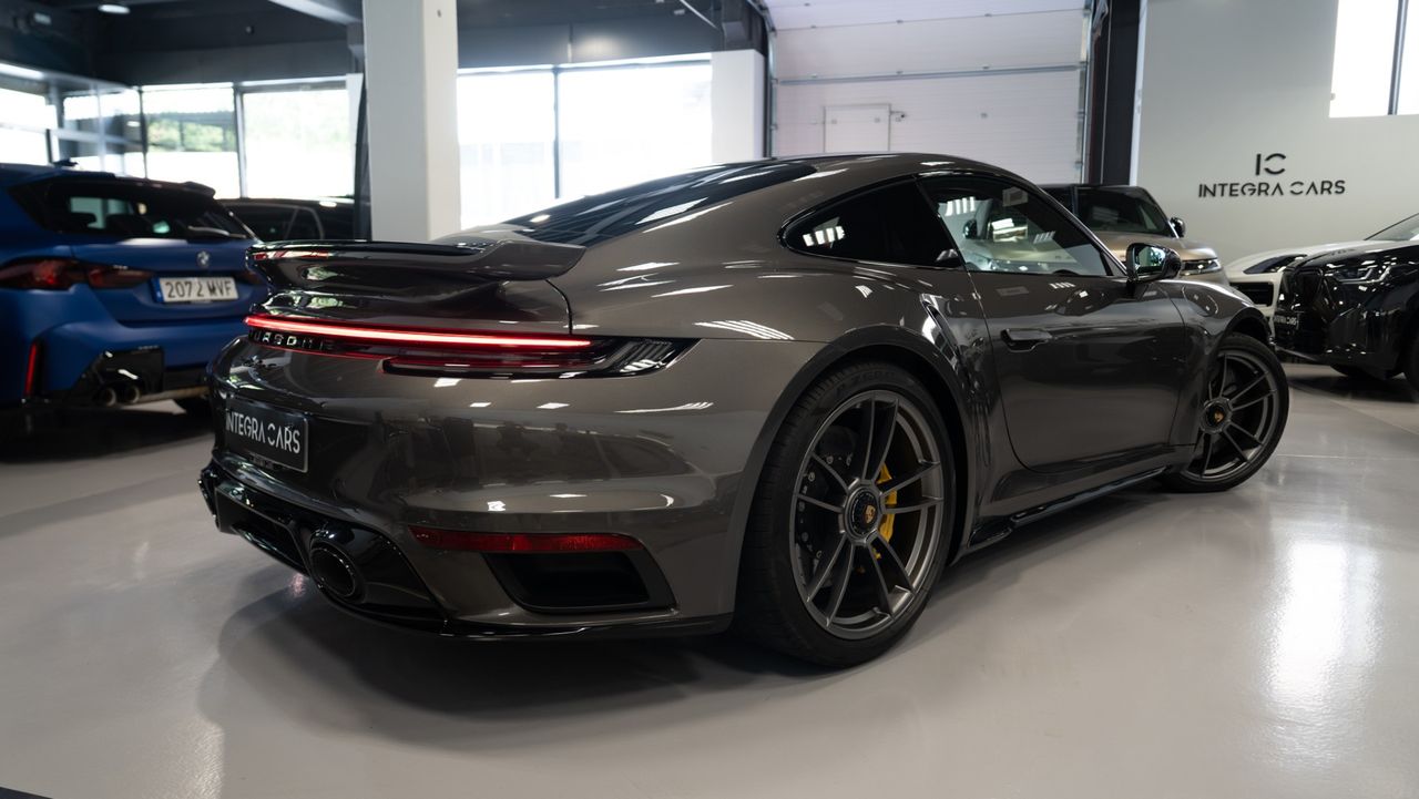 Porsche 911 Turbo S - Foto 11
