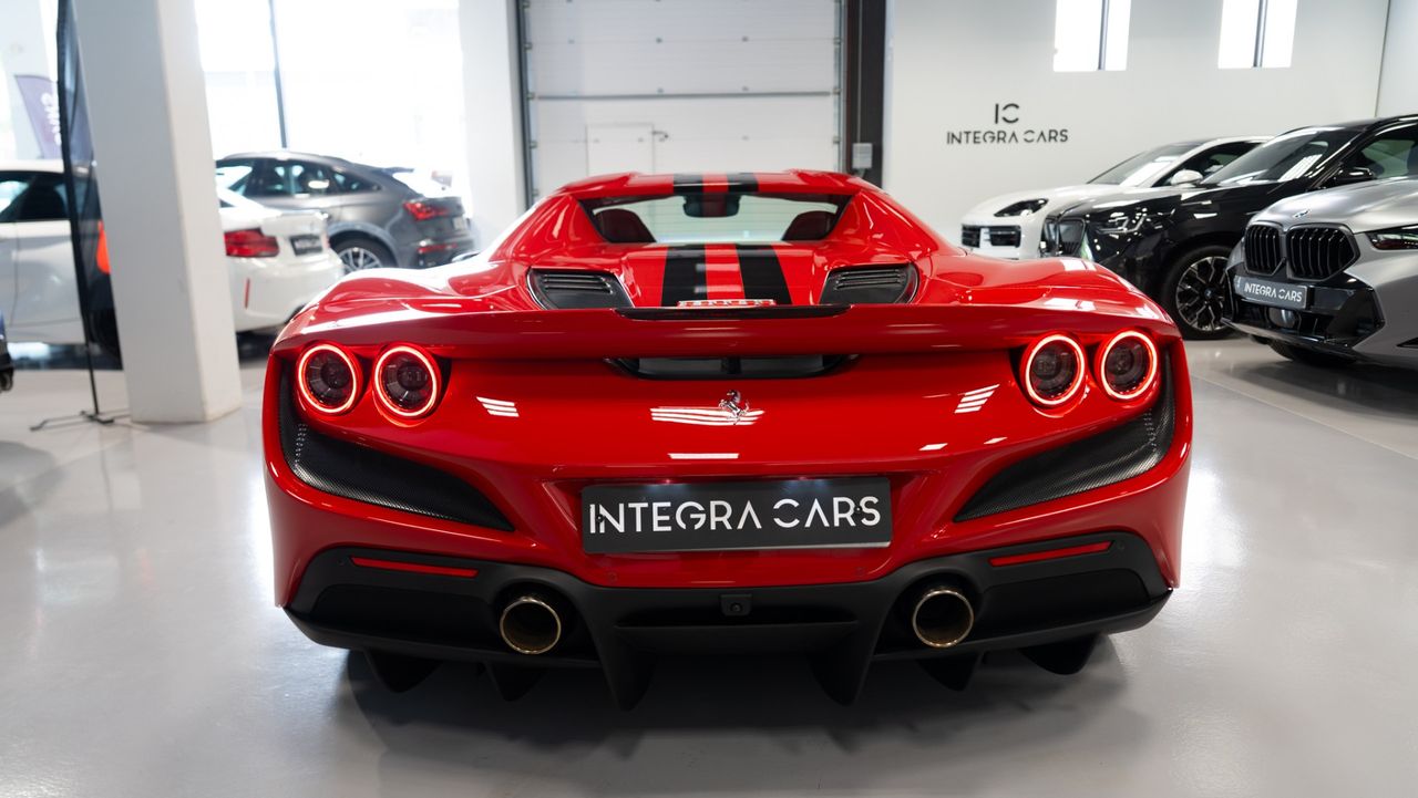Ferrari F8 Spider - Foto 16