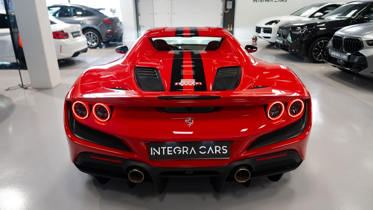 Ferrari F8 Spider - Foto 17