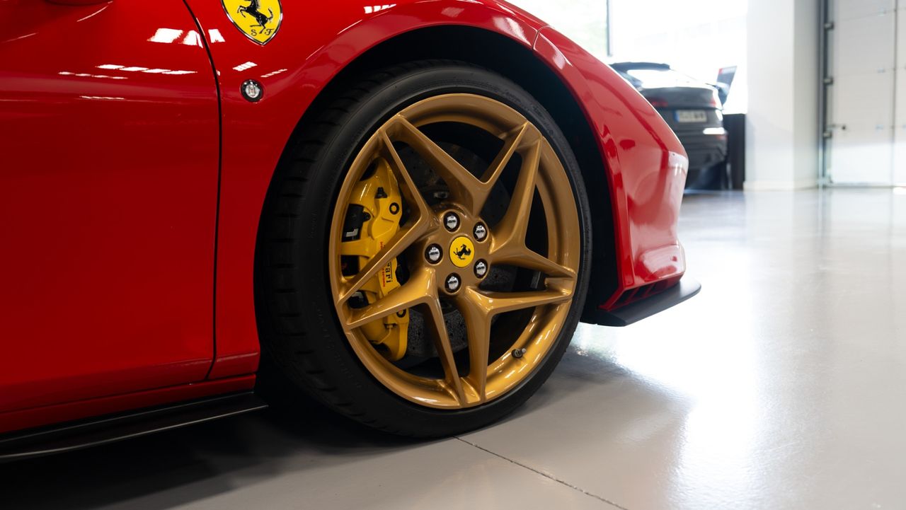 Ferrari F8 Spider - Foto 47