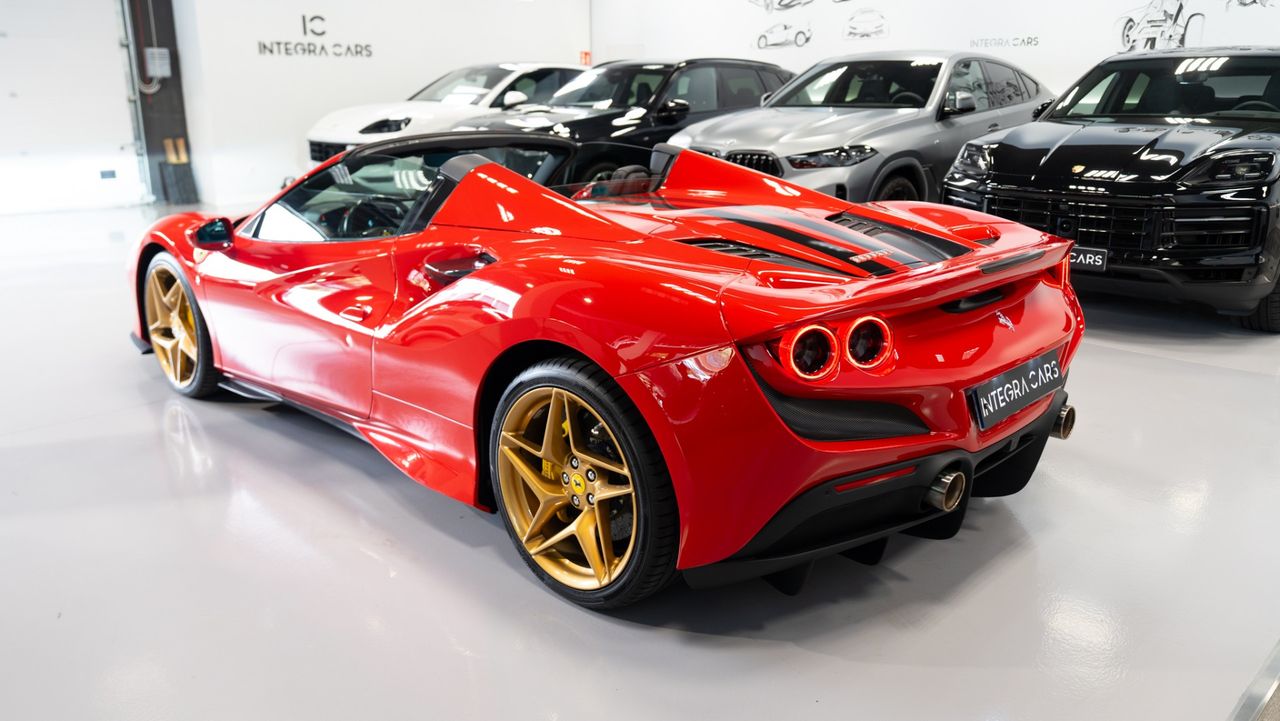 Ferrari F8 Spider - Foto 11