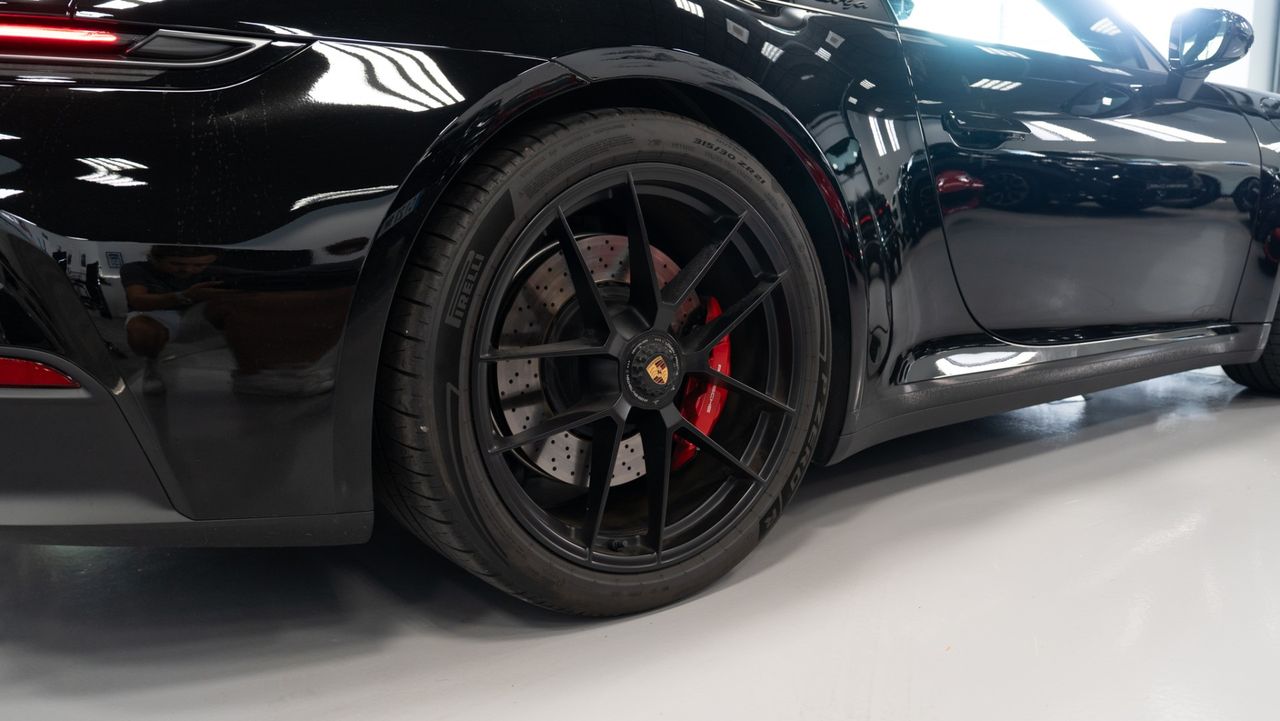 Porsche 911 Targa 4 GTS - Foto 45
