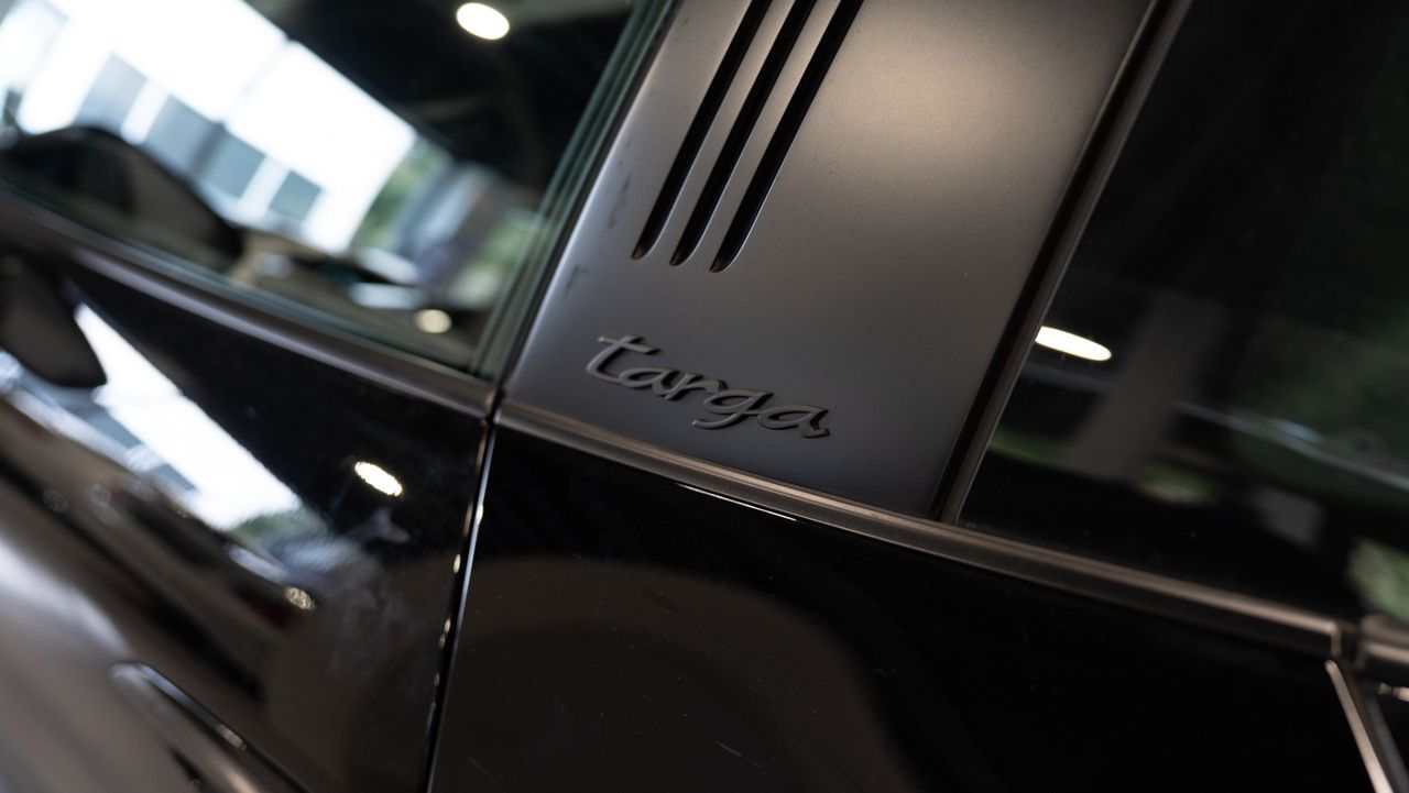 Porsche 911 Targa 4 GTS - Foto 43