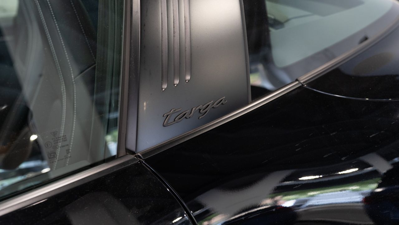 Porsche 911 Targa 4 GTS - Foto 34