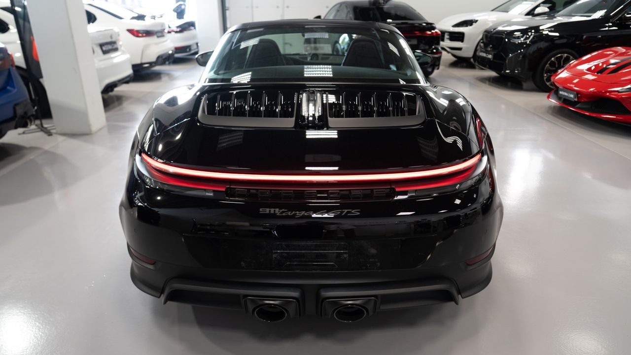 Porsche 911 Targa 4 GTS - Foto 9