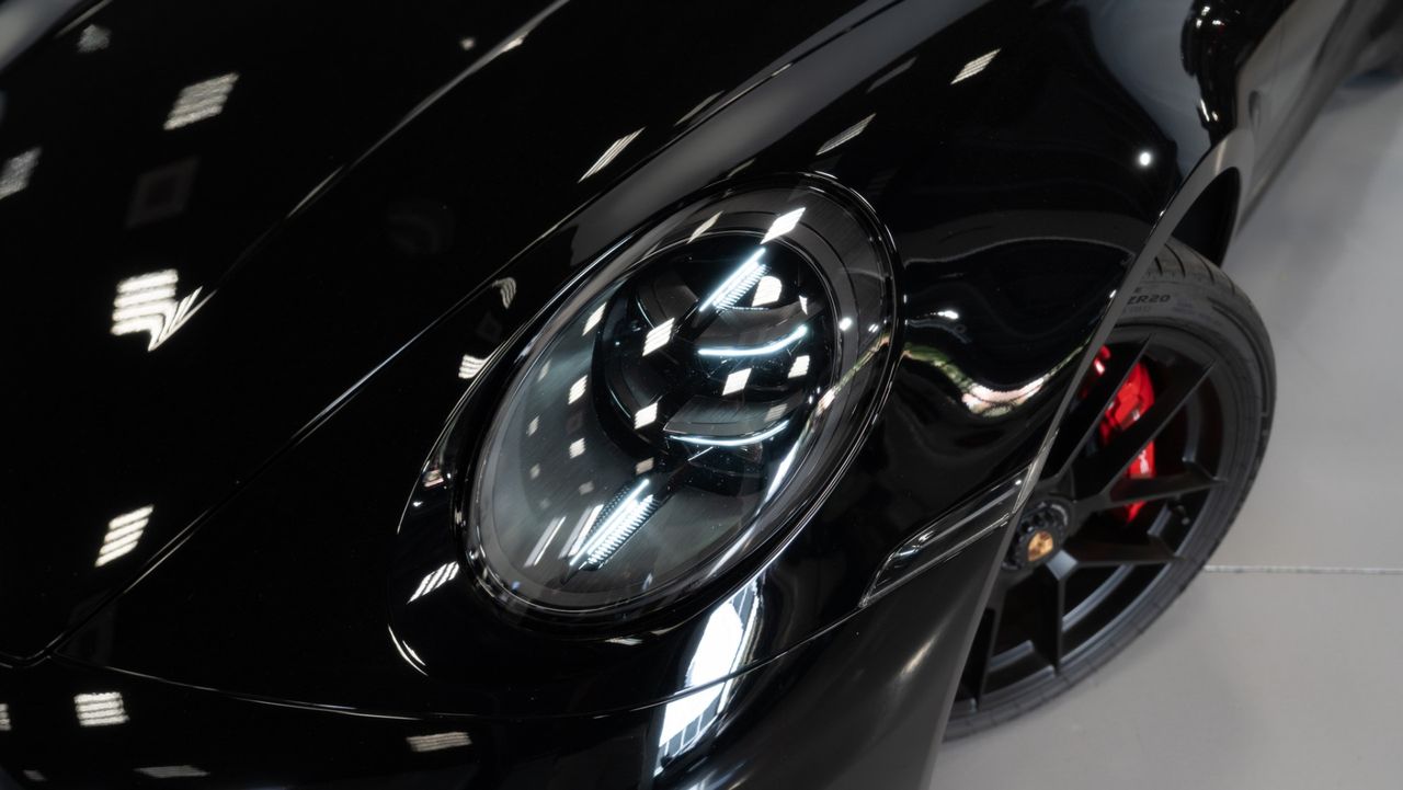 Porsche 911 Targa 4 GTS - Foto 30