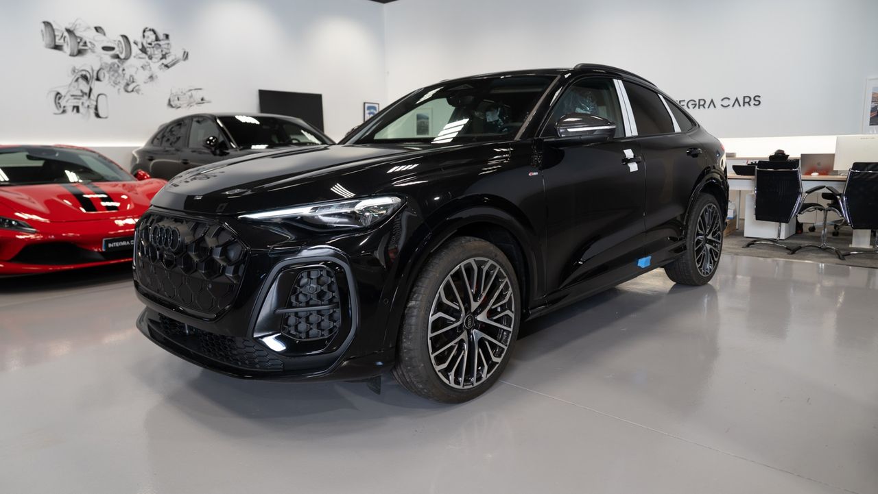 Audi Q5 SPORTBACK BLACK LINE TDI 204CV - Foto 5