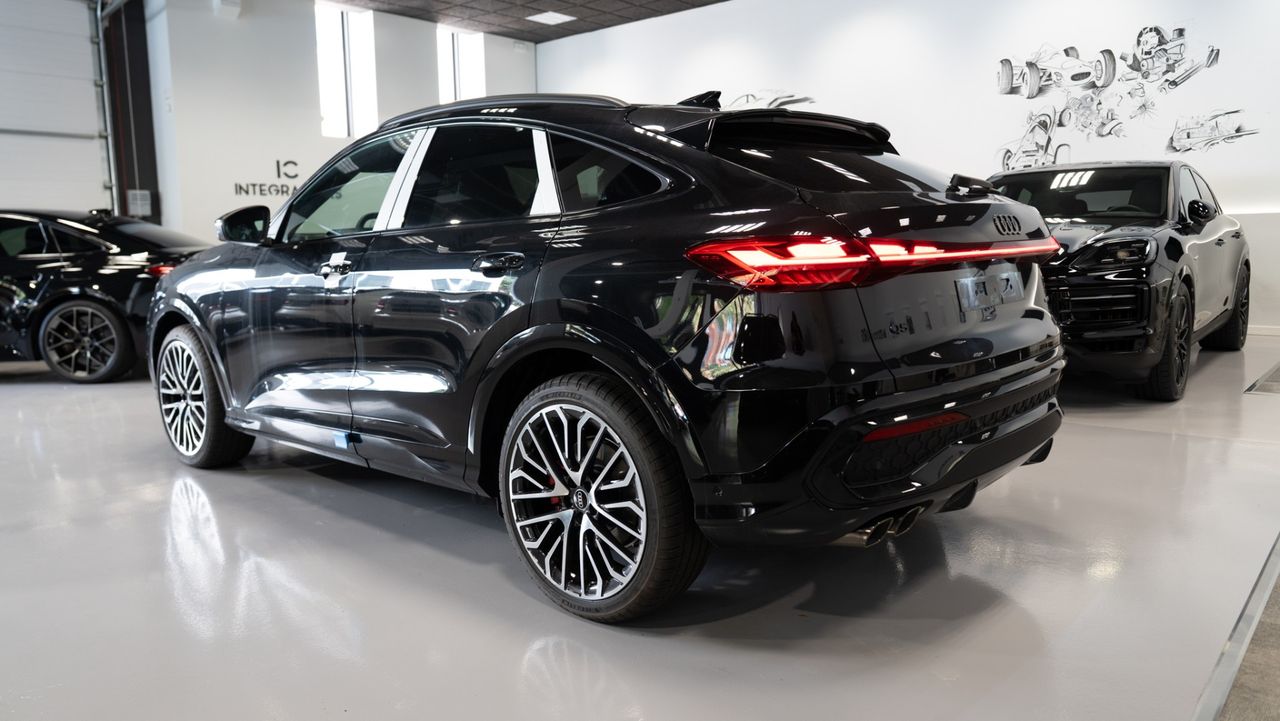 Audi Q5 SPORTBACK BLACK LINE TDI 204CV - Foto 6