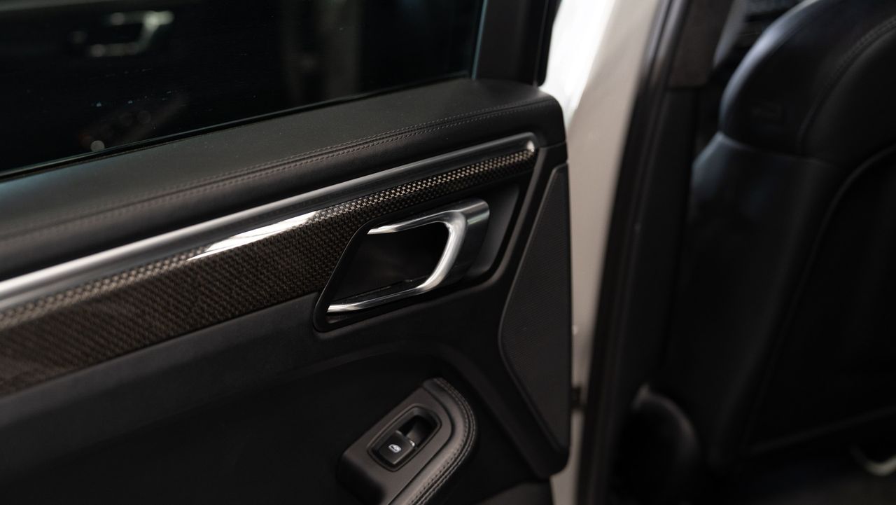 Porsche Macan Turbo - Foto 33