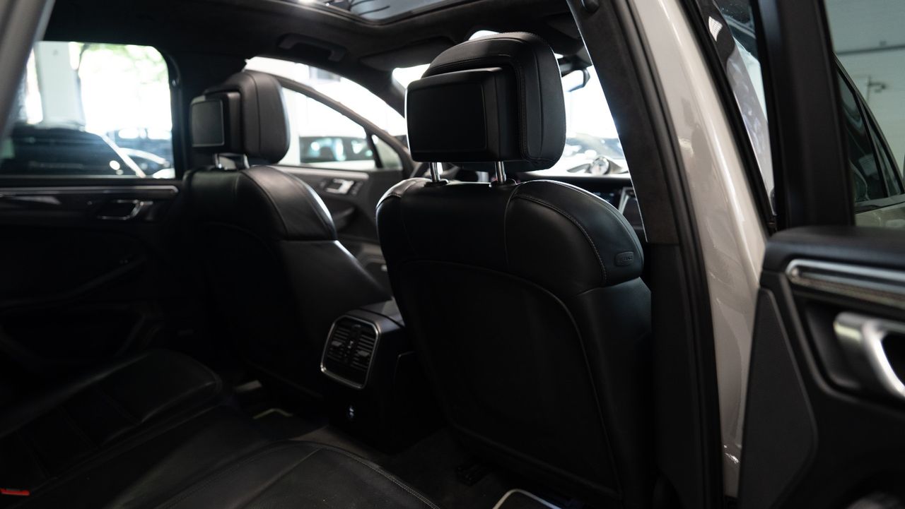 Porsche Macan Turbo - Foto 28