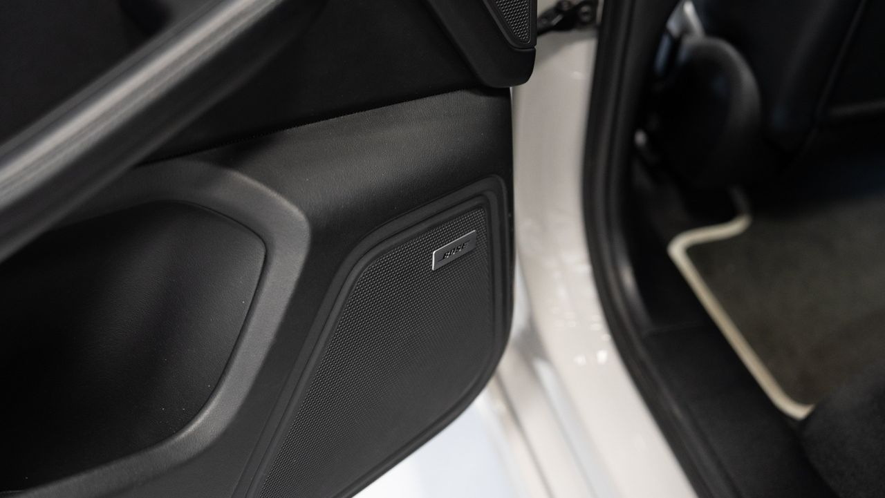 Porsche Macan Turbo - Foto 31