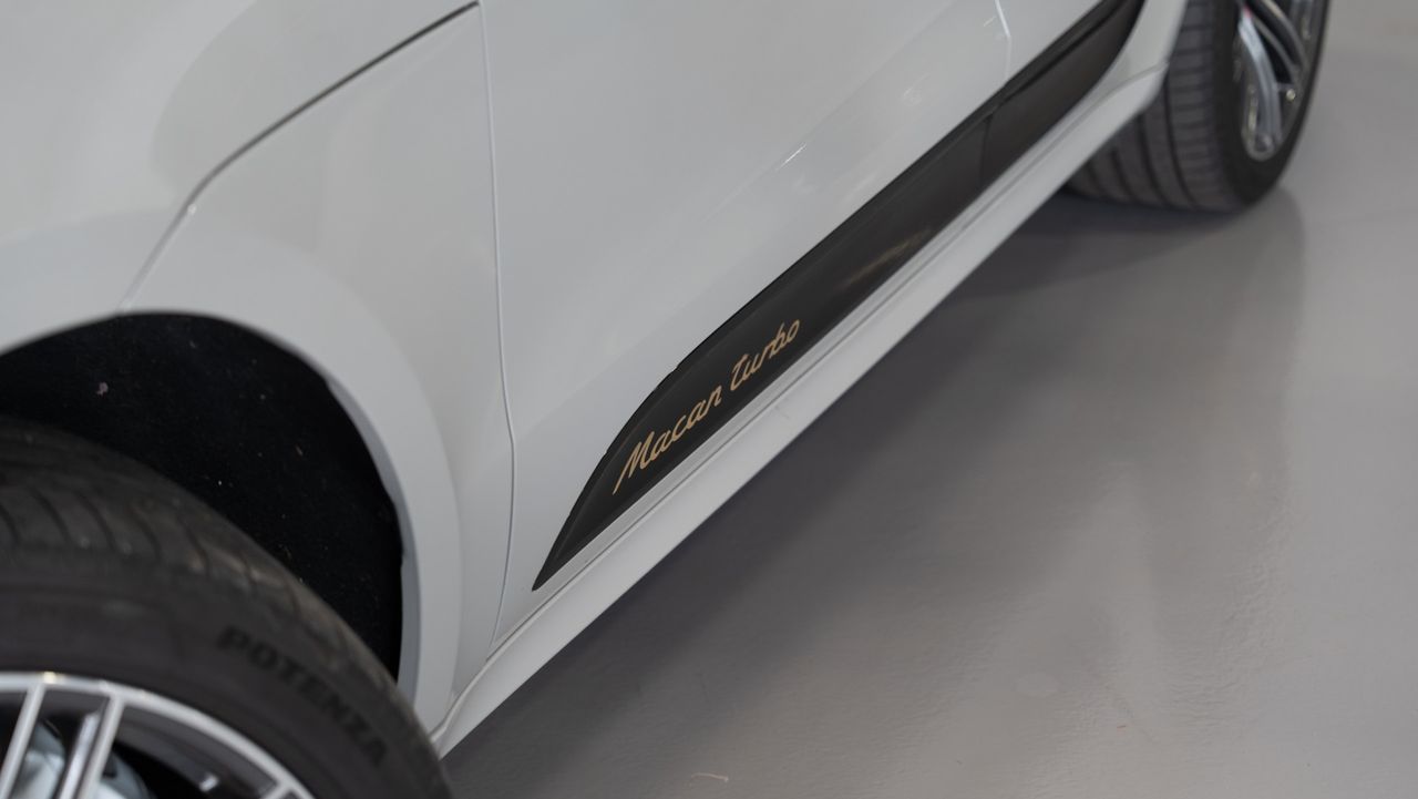 Porsche Macan Turbo - Foto 38