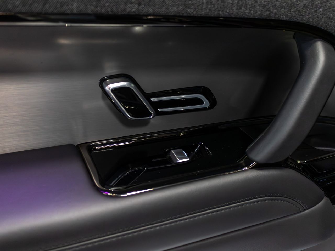 Land-Rover Range Rover Sport Dynamic SE - Foto 24