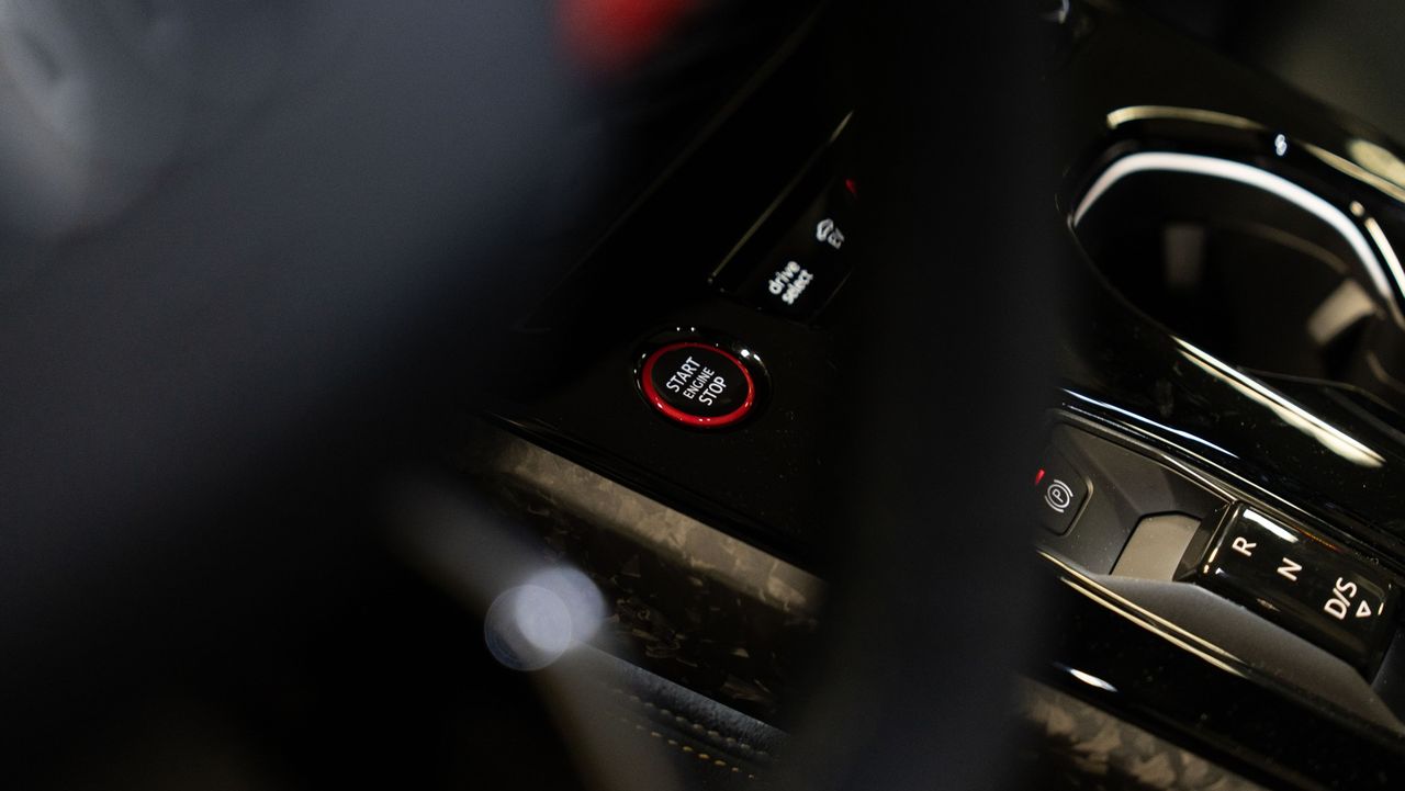 Audi A5 RS 5 Avant eHybrid - Foto 39