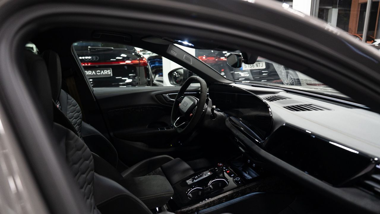Audi A5 RS 5 Avant eHybrid - Foto 29