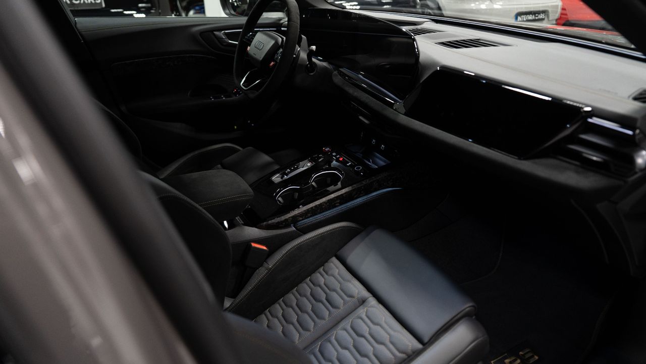 Audi A5 RS 5 Avant eHybrid - Foto 30