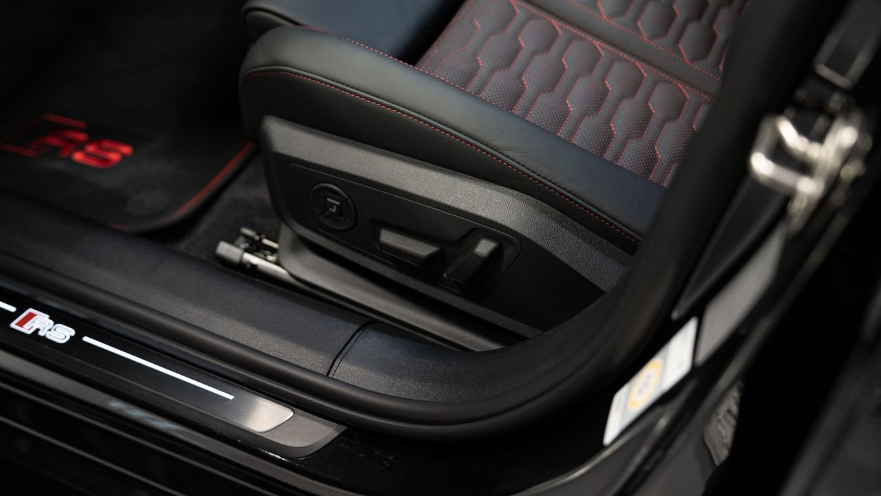 Audi A5 RS 5 Avant eHybrid - Foto 32
