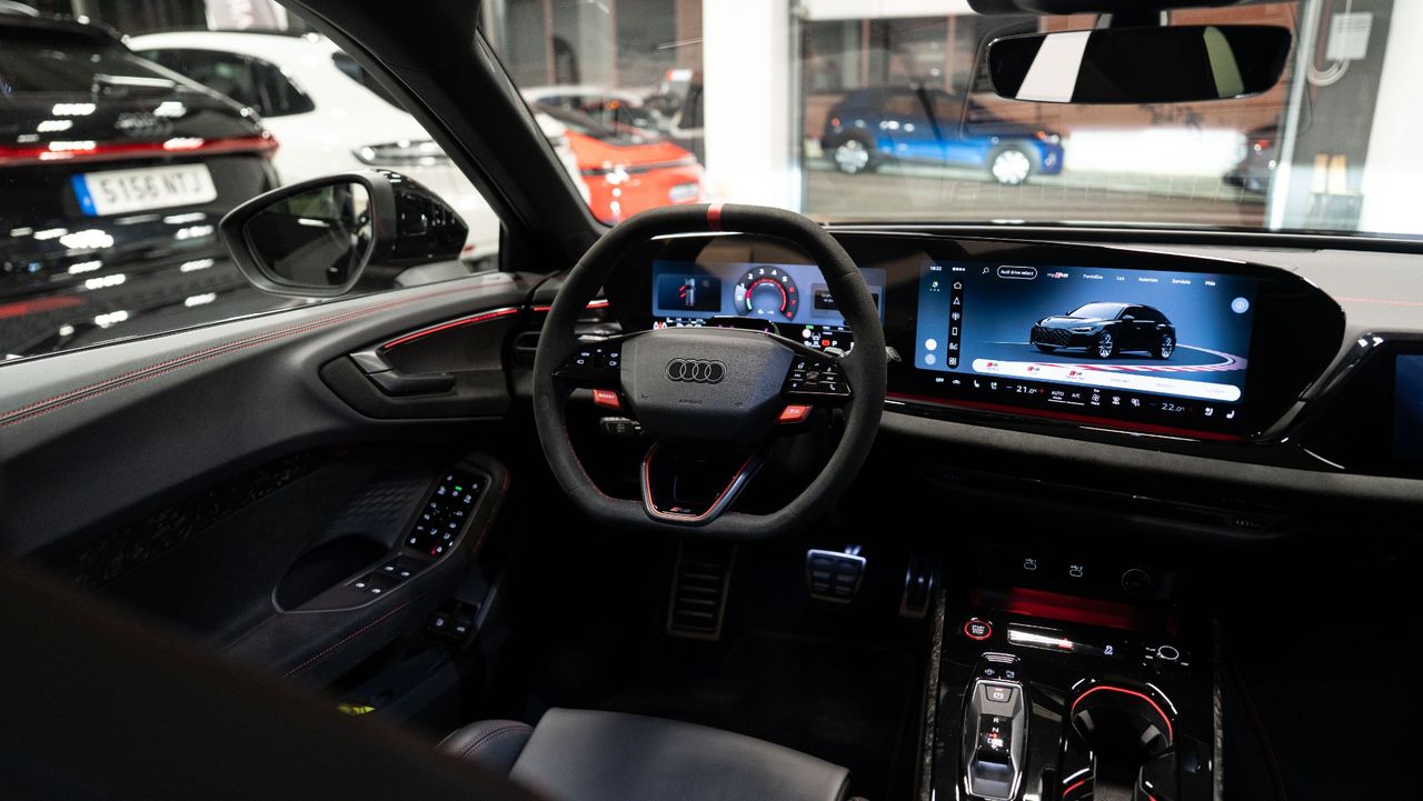 Audi A5 RS 5 Avant eHybrid - Foto 55
