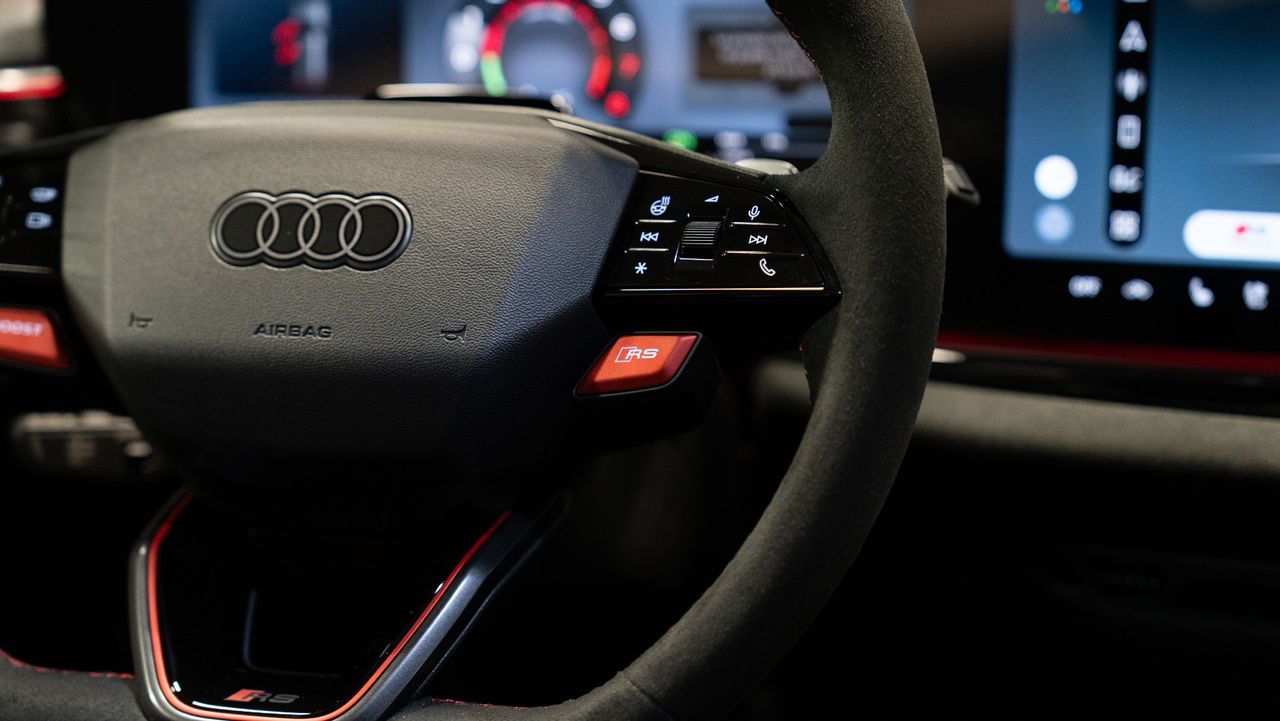 Audi A5 RS 5 Avant eHybrid - Foto 58