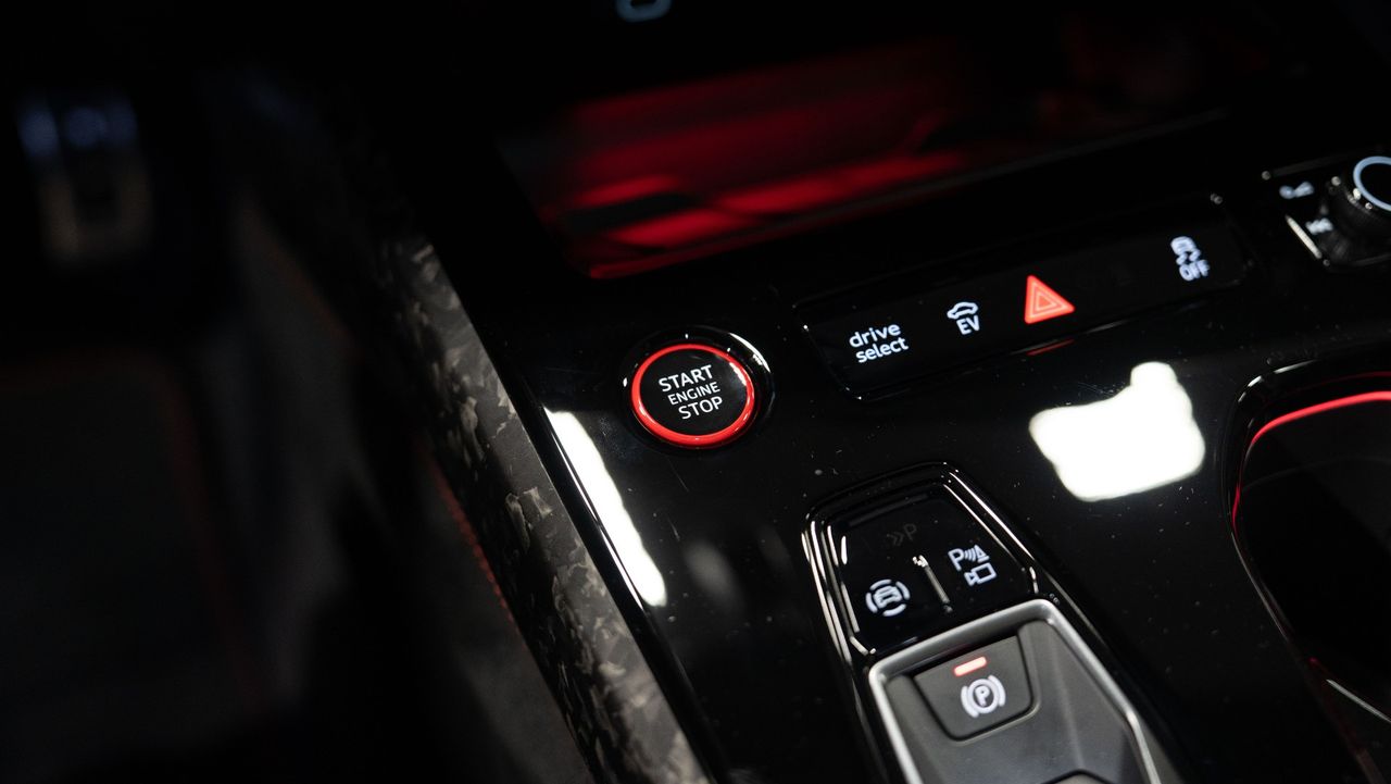 Audi A5 RS 5 Avant eHybrid - Foto 50