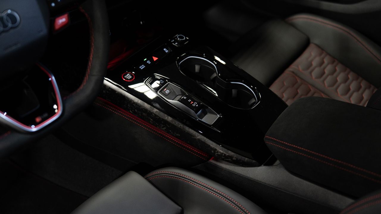 Audi A5 RS 5 Avant eHybrid - Foto 29