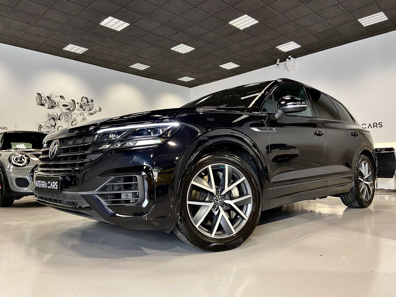Volkswagen Touareg R 3.0 V6 TSI 340kW Tip 4M  - Foto 4