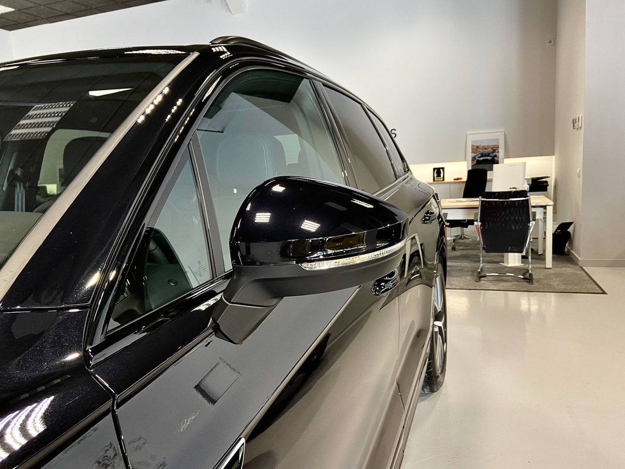 Volkswagen Touareg R 3.0 V6 TSI 340kW Tip 4M  - Foto 6