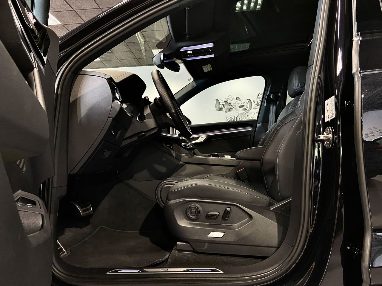 Volkswagen Touareg R 3.0 V6 TSI 340kW Tip 4M  - Foto 29