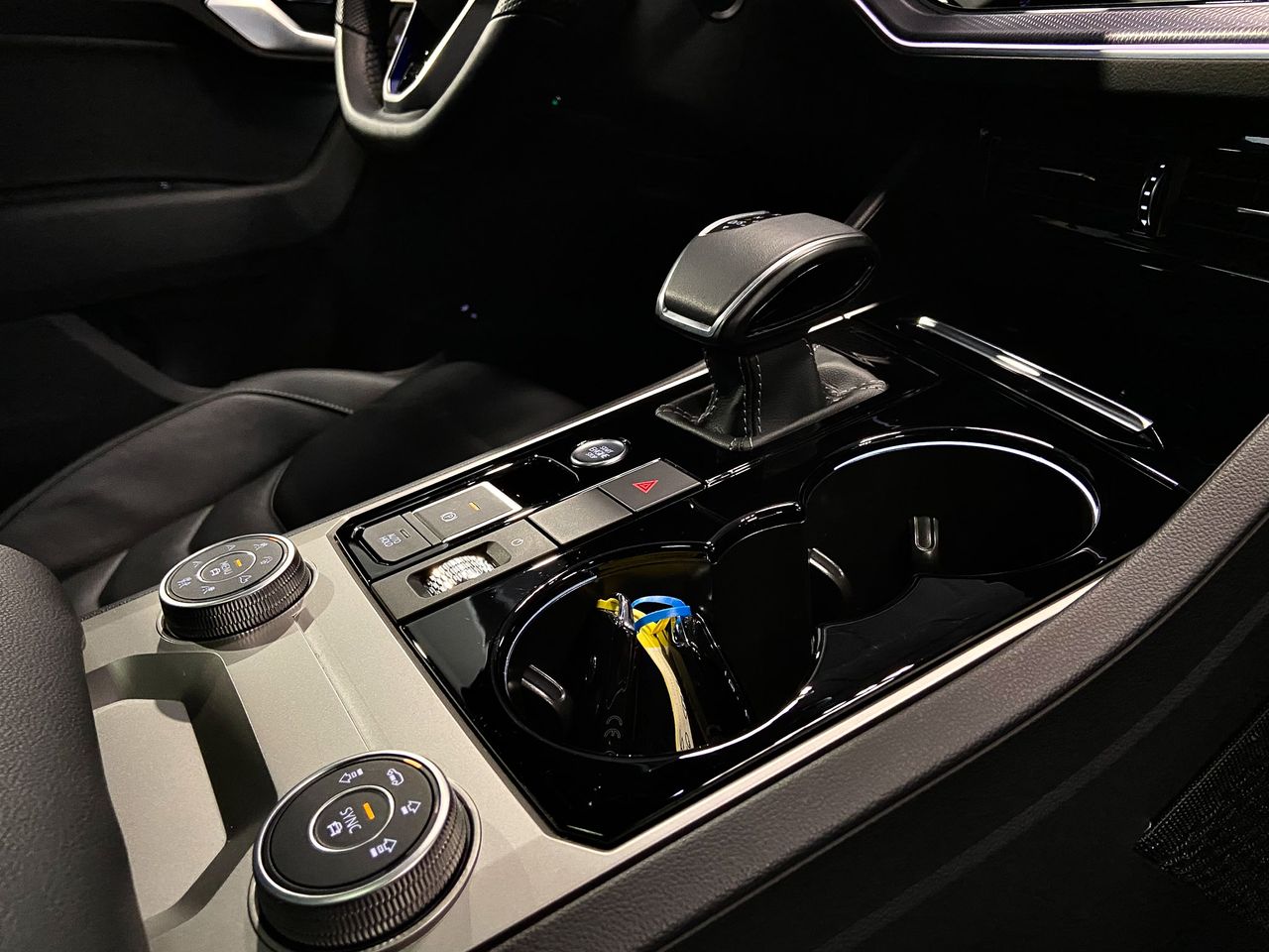 Volkswagen Touareg R 3.0 V6 TSI 340kW Tip 4M  - Foto 34